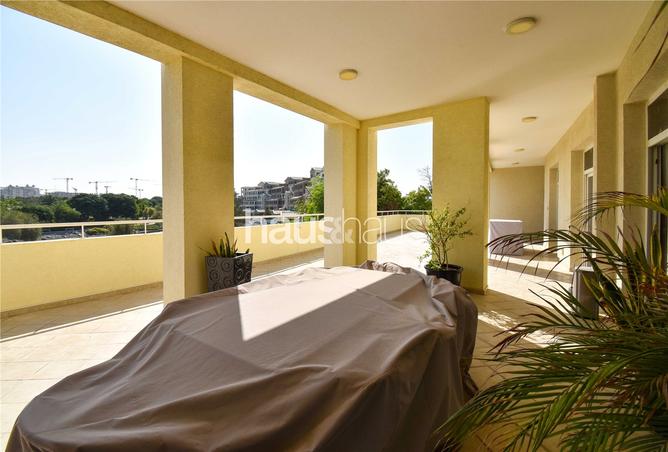 16004021 - Property Image 2