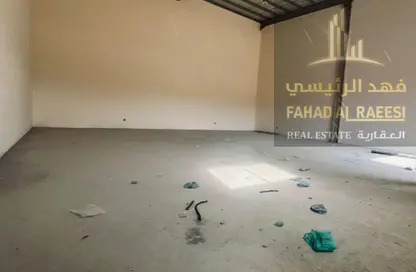 Warehouse - Studio for rent in Umm Al Thuoob - Umm Al Quwain