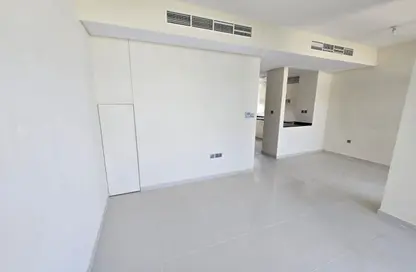 فيلا - 3 غرف نوم - 3 حمامات للايجار في باسوود - داماك هيلز 2 - دبي