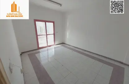 Apartment - 2 Bedrooms - 2 Bathrooms for rent in Al Jurf 2 - Al Jurf - Ajman Downtown - Ajman