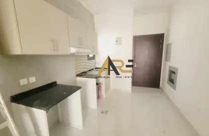 شقة - 1 حمام للايجار في الفلاح - تجارية مويلح - الشارقة شقة - 1 حمام للايجار في الفلاح - تجارية مويلح - الشارقة