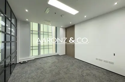 Office Space - Studio for sale in Vision Tower - Business Bay - Dubai