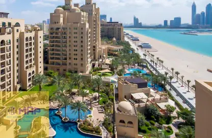 Apartment - 3 Bedrooms - 4 Bathrooms for rent in The Residences North - Palm Jumeirah - Dubai