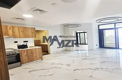 Apartment - 3 Bedrooms - 3 Bathrooms for sale in Al Maryah Vista - Al Maryah Island - Abu Dhabi