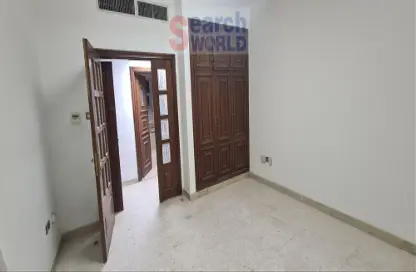 صورة لـ غرفة- غرفة النوم شقة - 2 غرف نوم - 2 حمامات للايجار في منطقة النادي السياحي - أبوظبي ، صورة رقم 1