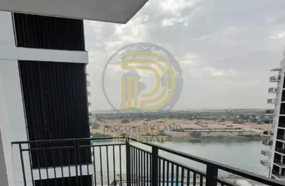Apartment - 1 Bedroom - 2 Bathrooms for rent in Waters Edge - Yas Island - Abu Dhabi