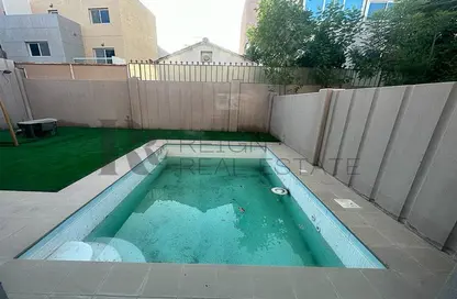 فيلا - 5 غرف نوم - 6 حمامات للبيع في طراز معاصر - فيلات الريف - مشروع الريف - أبوظبي