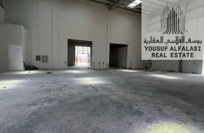 Warehouse - Studio - 1 Bathroom for rent in Umm Al Thuoob - Umm Al Quwain
