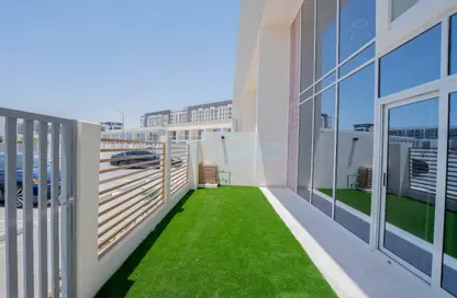Villa - 2 Bedrooms - 3 Bathrooms for rent in Rukan Tower C - Rukan Tower - Dubai Land - Dubai