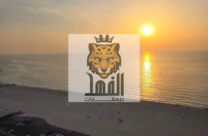 شقة - 2 غرف نوم - 3 حمامات للايجار في مساكن كورنيش عجمان - طريق كورنيش عجمان - عجمان
