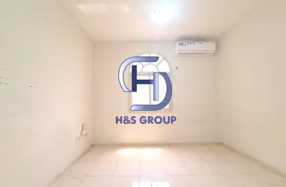 Apartment - Studio - 1 Bathroom for rent in Fire Station Road - Muwaileh - Sharjah