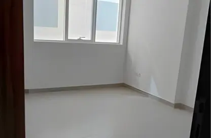 شقة - غرفة نوم - 2 حمامات للبيع في قرية الأميرة - عجمان