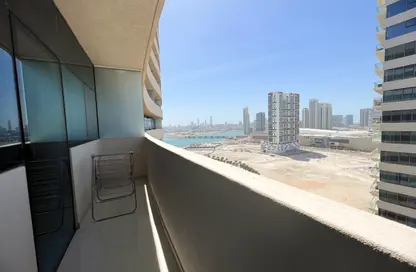 Apartment - 3 Bedrooms - 4 Bathrooms for sale in Marina Bay by DAMAC - Najmat Abu Dhabi - Al Reem Island - Abu Dhabi