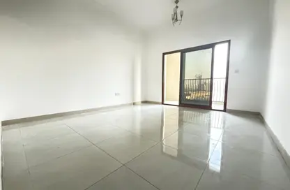 شقة - غرفة نوم - 2 حمامات للايجار في جي 24 - قرية الجميرا سركل - دبي