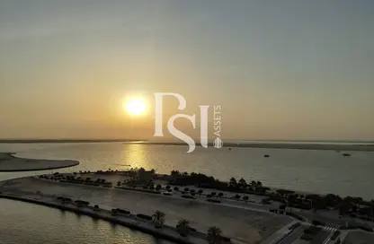 Apartment - 3 Bedrooms - 4 Bathrooms for rent in Al Raha Beach Hotel - Al Raha Beach - Abu Dhabi