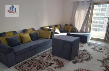 Living Room image for: Apartment - 3 Bedrooms - 4 Bathrooms for rent in Al Taawun Street - Al Taawun - Sharjah, Image 1