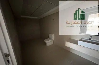 شقة - 2 غرف نوم - 4 حمامات للايجار في الحليو 1 - الحليو - عجمان
