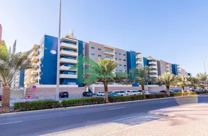Apartment - 3 Bedrooms - 4 Bathrooms for rent in Al Reef Downtown - Al Reef - Abu Dhabi