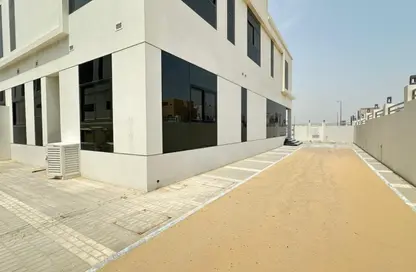 Villa - 4 Bedrooms - 5 Bathrooms for rent in Hoshi 1 - Hoshi - Al Badie - Sharjah