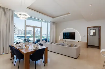 Apartment - 3 Bedrooms - 2 Bathrooms for rent in Palm Jumeirah - Dubai