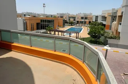 Villa - 5 Bedrooms - 6 Bathrooms for rent in Khalifa Park - Eastern Road - Abu Dhabi