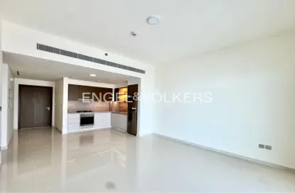 Apartment - 1 Bedroom - 2 Bathrooms for rent in Grand Bleu Tower 1 - EMAAR Beachfront - Dubai Harbour - Dubai
