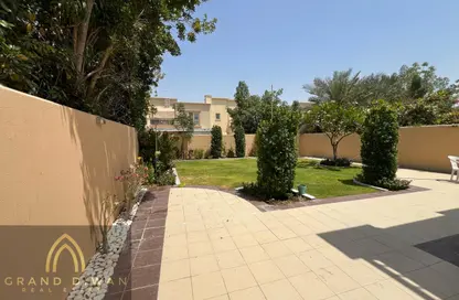فيلا - 2 غرف نوم - 3 حمامات للبيع في الينابيع 10 - الينابيع - دبي