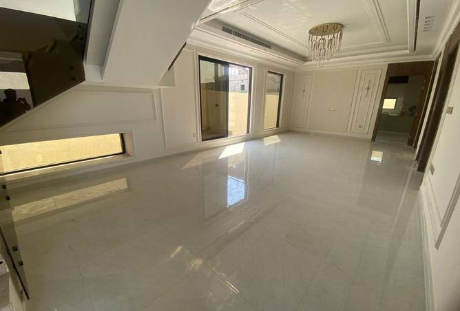 15391100 - Property Image 3