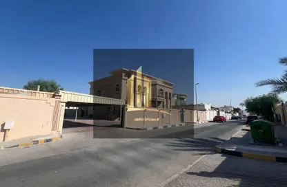فيلا - 6 غرف نوم - 2 حمامات للبيع في العزرة - ضاحية الرقة - الشارقة