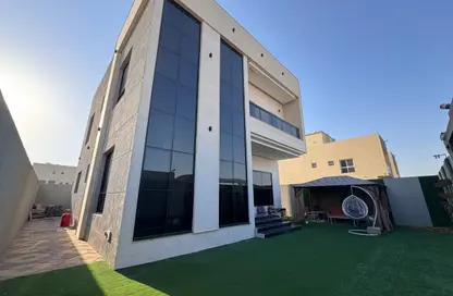Villa - 3 Bedrooms - 5 Bathrooms for rent in Al Zahya - Ajman