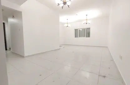 شقة - 2 غرف نوم - 3 حمامات للايجار في برج الكوث - النهدة - الشارقة