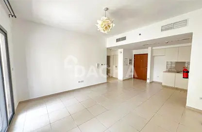 Apartment - 1 Bedroom - 1 Bathroom for rent in Hayat Boulevard-2B - Hayat Boulevard - Town Square - Dubai