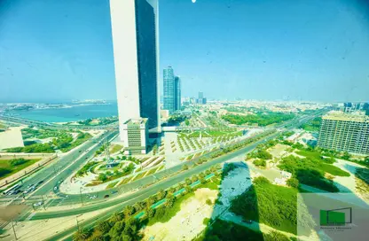 Apartment - 2 Bedrooms - 3 Bathrooms for rent in Etihad Tower 4 - Etihad Towers - Corniche Road - Abu Dhabi