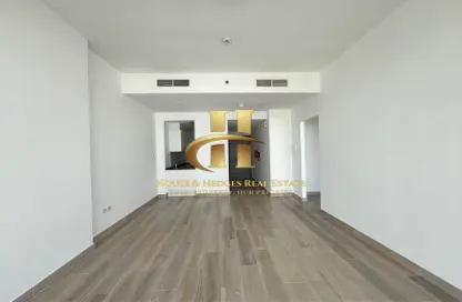 Apartment - 1 Bedroom - 2 Bathrooms for sale in Bloom Towers B - Bloom Towers - Jumeirah Village Circle - Dubai