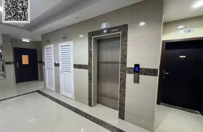 عمارة بالكامل - 8 غرف نوم - 8 حمامات للبيع في الجرف الصناعية 2 - الجرف الصناعية - عجمان