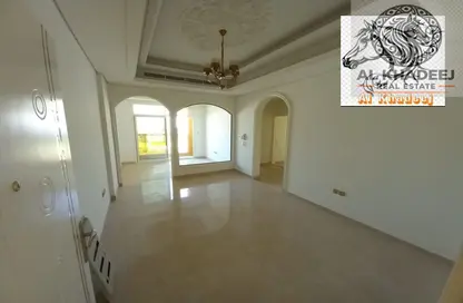 شقة - غرفة نوم - 2 حمامات للايجار في 2 المويهات - المويهات - عجمان