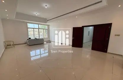 Villa - 7 Bedrooms - 7+ Bathrooms for rent in Al Karamah - Abu Dhabi
