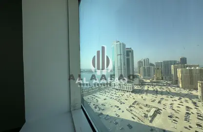 شقة - غرفة نوم - 1 حمام للايجار في برج ب او اس الخان - الخان - الشارقة