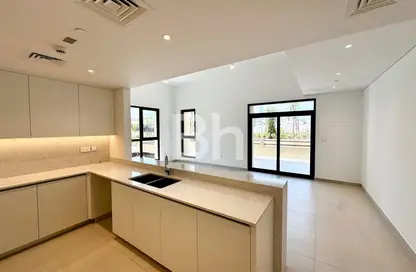 Apartment - 2 Bedrooms - 2 Bathrooms for rent in Jadeel - Madinat Jumeirah Living - Umm Suqeim - Dubai