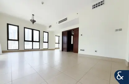 Apartment - 3 Bedrooms - 4 Bathrooms for sale in Miska 4 - Miska - Old Town - Dubai