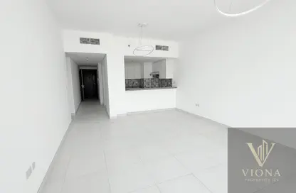 Apartment - 2 Bedrooms - 3 Bathrooms for rent in Rabdan Building - Motor City - Dubai