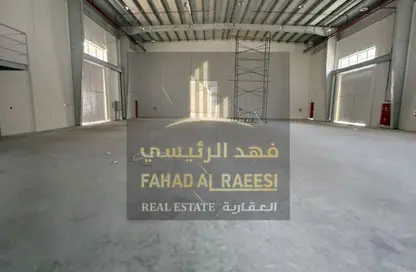 Warehouse - Studio - 1 Bathroom for rent in Umm Al Thuoob - Umm Al Quwain