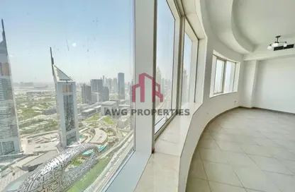 Apartment - 2 Bedrooms - 4 Bathrooms for rent in Blue Tower - Sheikh Zayed Road - Dubai