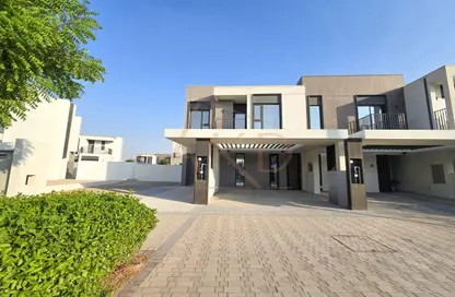 Villa - 4 Bedrooms - 5 Bathrooms for sale in Greenviews 2 - EMAAR South - Dubai South (Dubai World Central) - Dubai