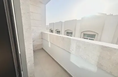 Apartment - 1 Bedroom - 2 Bathrooms for rent in Muwaileh 29 Building - Muwaileh - Sharjah