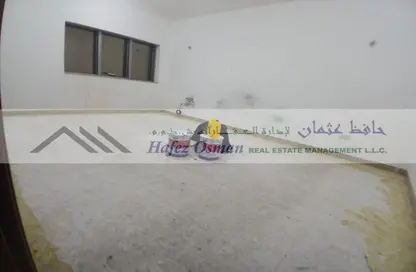 Apartment - 2 Bedrooms - 2 Bathrooms for rent in Airport Road - Abu Dhabi