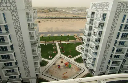 Apartment - 2 Bedrooms - 3 Bathrooms for sale in Glitz 3 - Glitz - Dubai Studio City - Dubai