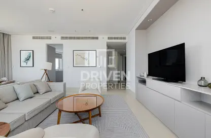 Apartment - 2 Bedrooms - 1 Bathroom for rent in Vida Residence Downtown - Downtown Dubai - Dubai