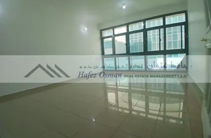 Apartment - 3 Bedrooms - 3 Bathrooms for rent in Airport Road - Abu Dhabi