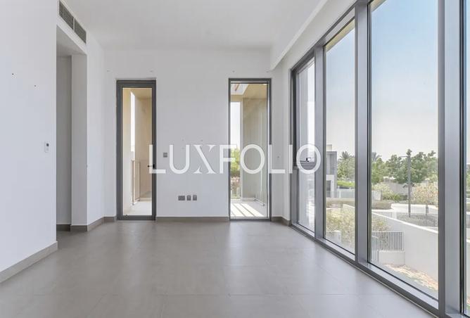 15120528 - Property Image 2